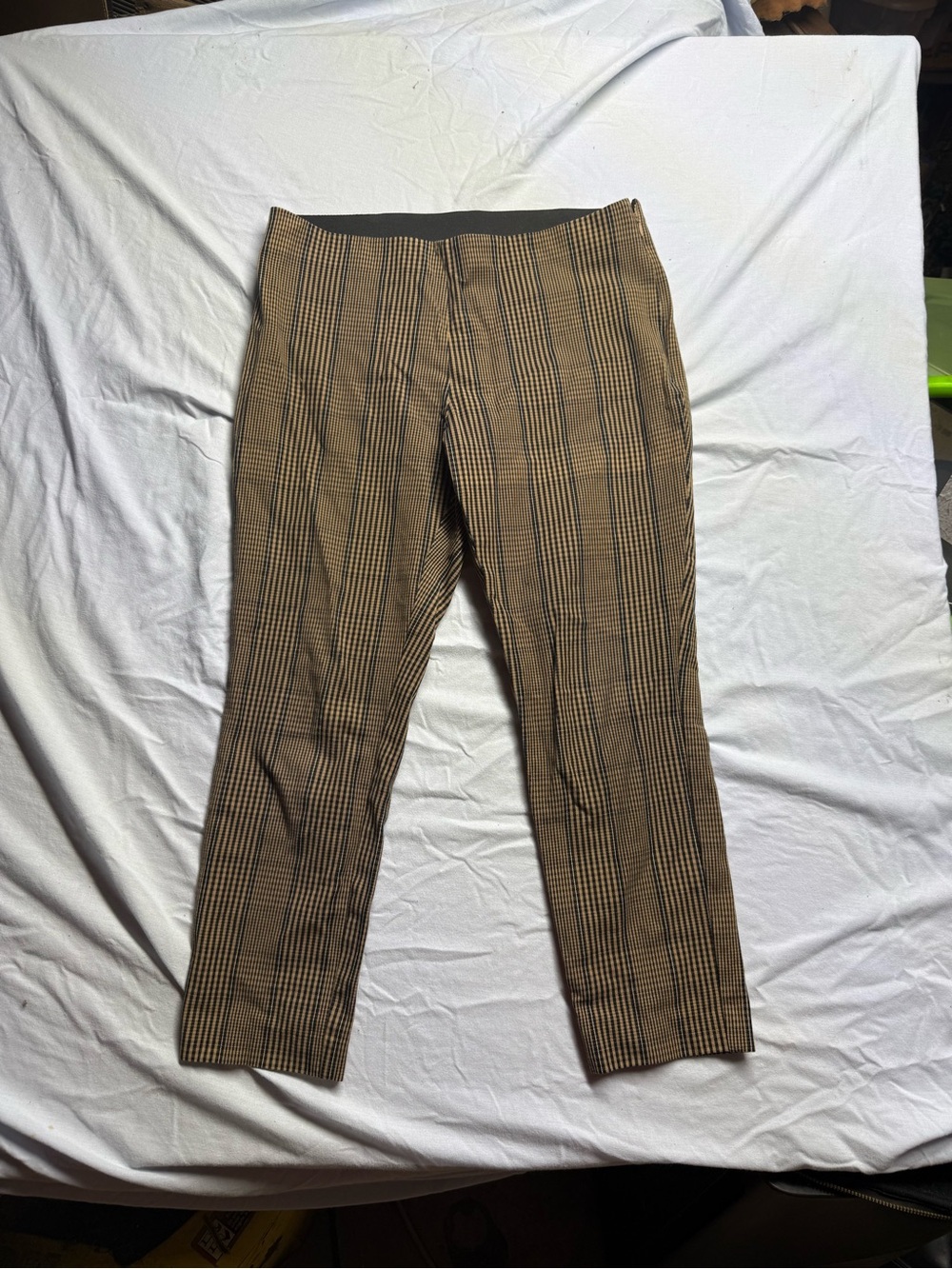 A New Day Plaid Ankle Trousers / Side-Zip Dress
Pants - Size 12